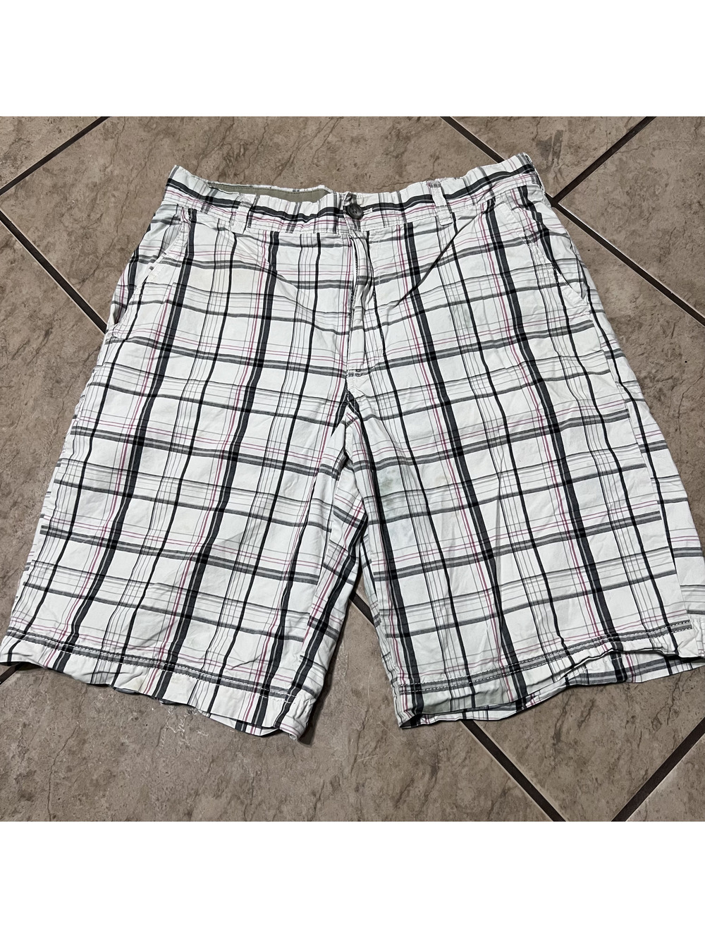 Y2k Izod Mens Preppy Skater Plaid Grunge White Black Red Shorts Summer Size 32